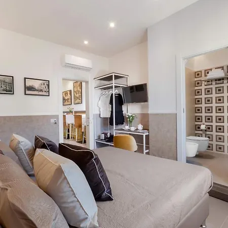 La Cassarmonica Bed and Breakfast *